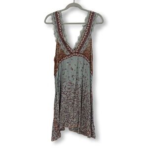 FREE PEOPLE East Willow Trapeze Slip Eucalyptus Combo L